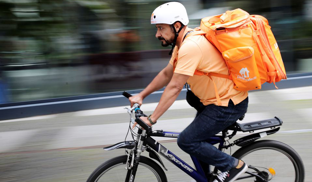The Afghan minister who became a bicycle courier in Germany